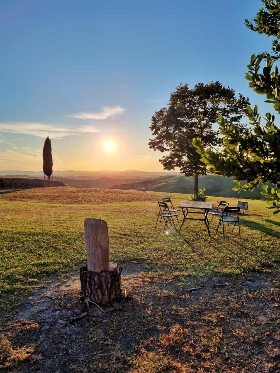 Podere Il Granaio - Crete Senesi - Tuscany Siena Zewnętrze zdjęcie